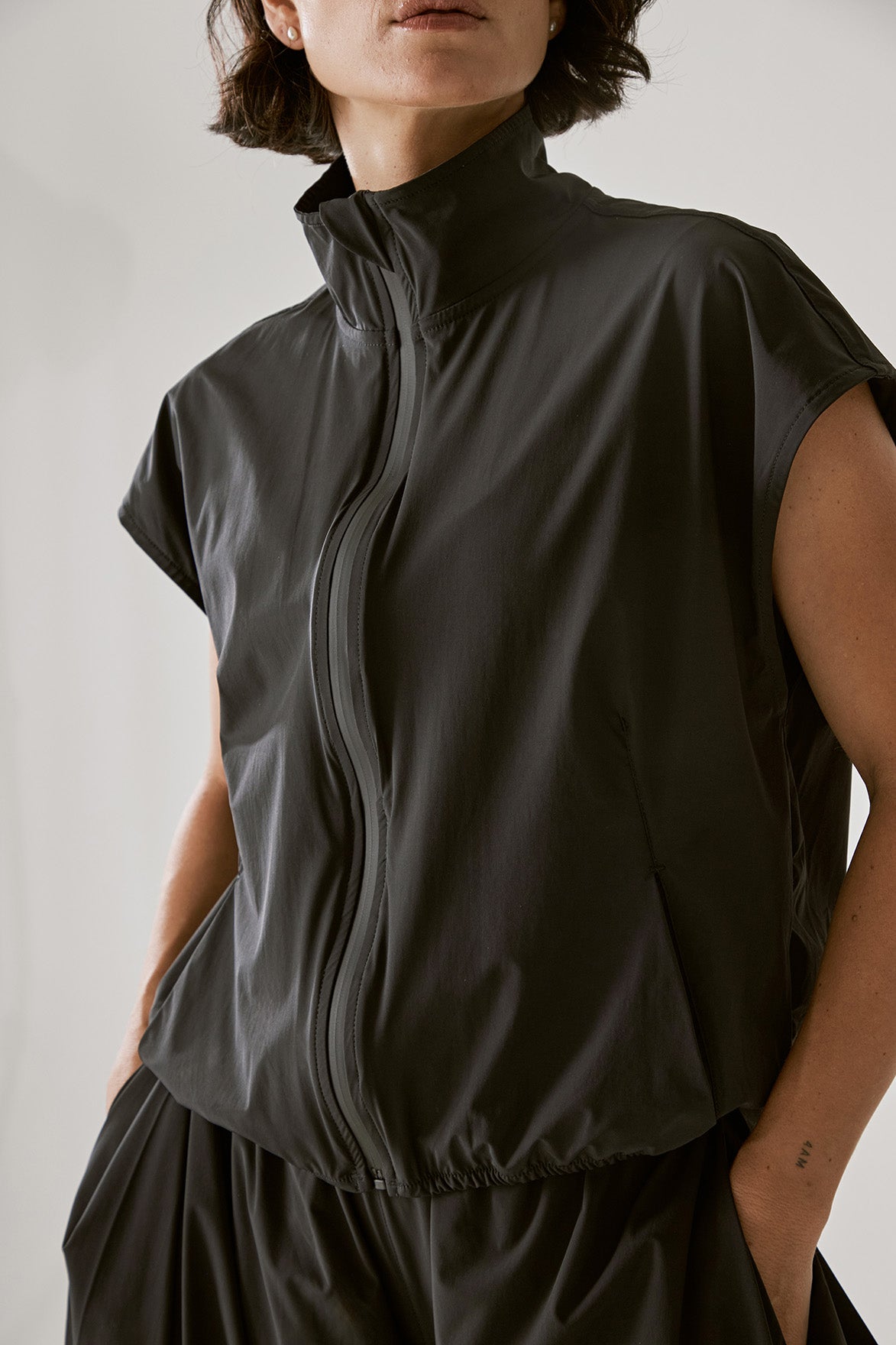 Flowy Vest Dark Coffee