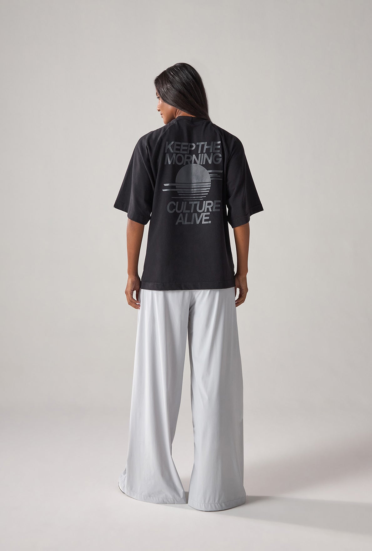 Camiseta Over Culture Alive Dark Coffee